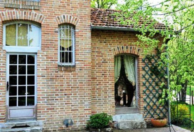 שומון Chambres D'Hotes Le Mousseau חדר תמונה